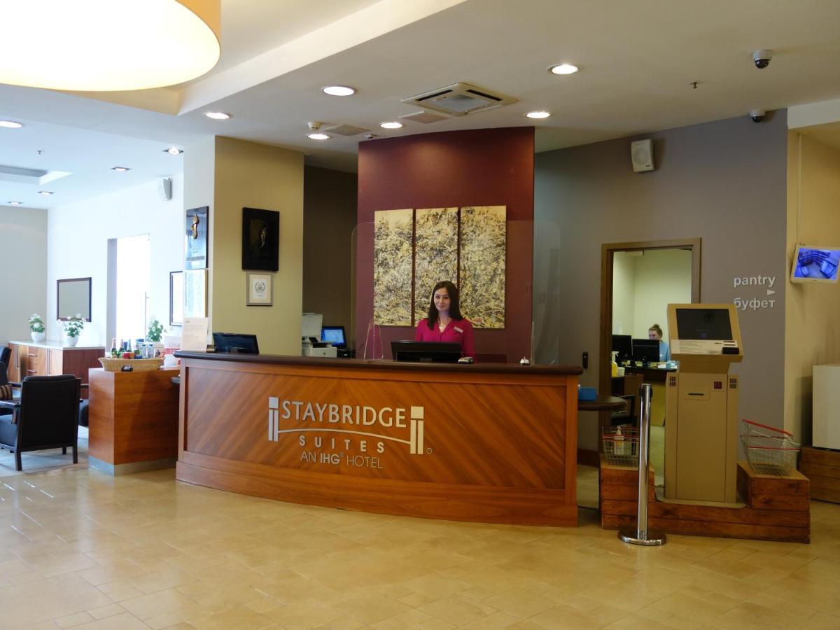 Staybridge Suites St. Petersburg, An Ihg Hotel Buitenkant foto