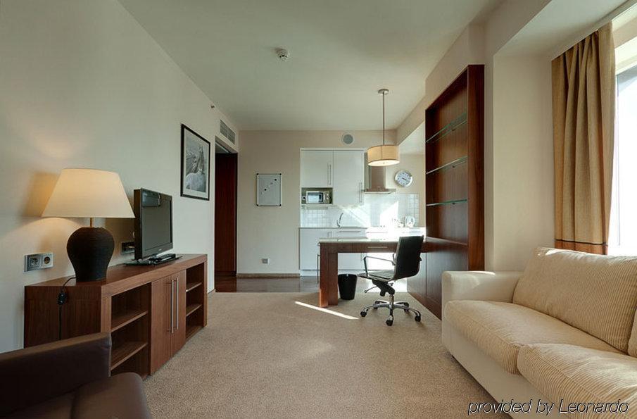 Staybridge Suites St. Petersburg, An Ihg Hotel Kamer foto